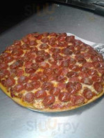 Bella's Pizza food