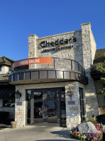 Cheddar's Scratch Kitchen outside