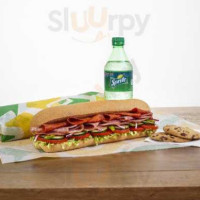 Subway of Macon food