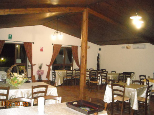 restaurant image