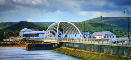 Achill Sound Ostan Ghob A'choire outside