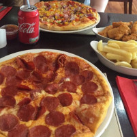 Apache Pizza Ardee food