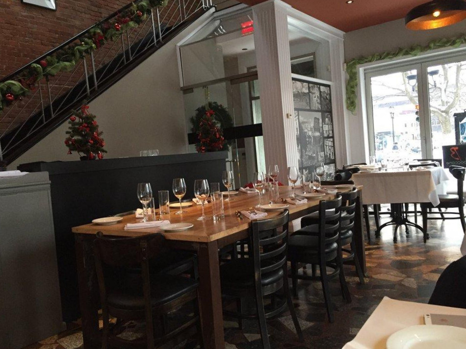 restaurant image