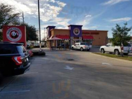 Panda Express outside