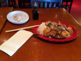 Pei Wei Asian Diner food