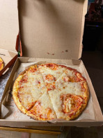 Blaze Pizza food