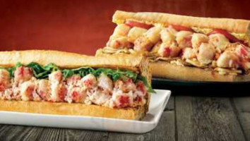 Quiznos Sub food