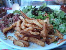 La Frite Doree food