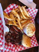 Smokin' Pig Bbq Of Anderson (hwy 81) food