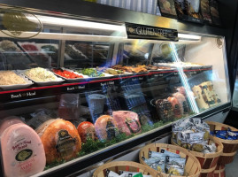 Giacomo's Deli food