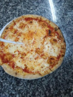 Jolly Pizzeria food