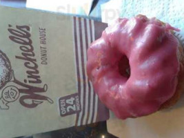 Winchell's Donut House food