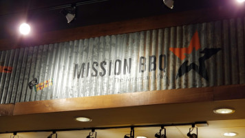 Mission Bbq inside