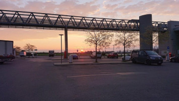 Marché La Côte Lac outside