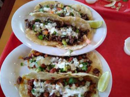 Twisters Tacos food