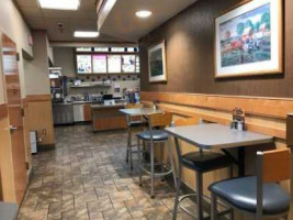 Culver's inside