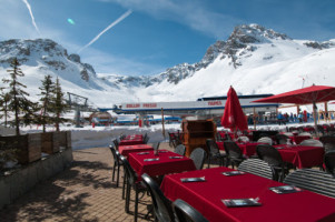 La taverne des neiges food