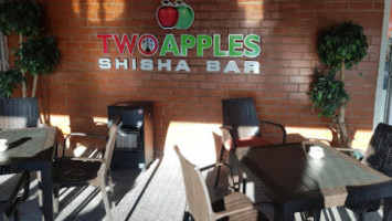 Two Apples Shisha inside