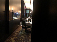 Hy's Steakhouse inside