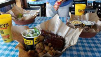 Dickey's Barbecue Pit food