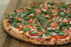 Crust Gourmet Pizza food