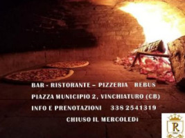 Pizzeria Rebus food