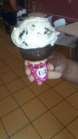 Baskin Robbins food