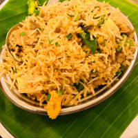 Hotel Arya Nivas food