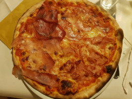 Pizzeria Il Giardinetto Del Maury food