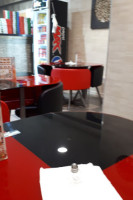 Pizza Bugati inside