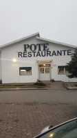 Pote outside