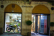 Caffe Rossanigo outside