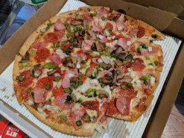 Jet's Pizza food