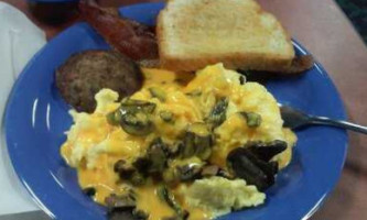 Golden Corral food