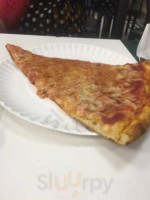 Cassiano's Pizzeria food