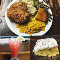 Marcy Jo's Mealhouse And Bakery food