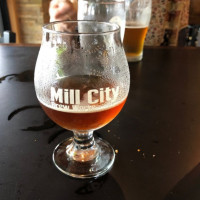 Mill City Brew Werks food