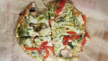 Mod Pizza food