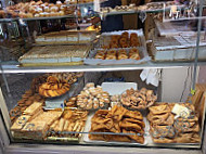 Pasteleria Bamby food