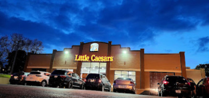 Little Caesars Pizza inside