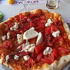 Pizzeria le Lacustre food