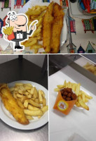 Linda's Fish Chips food