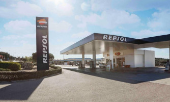 Estación De Servicio Repsol outside