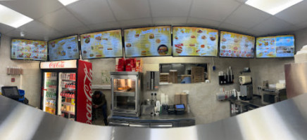 San Marino Takeaway inside