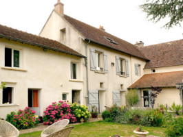 Auberge du Lion d'Or outside