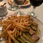 Midtown East Le Relais de Venise food