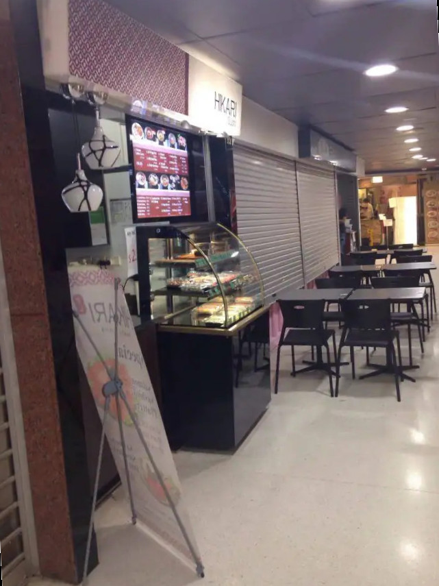 restaurant image