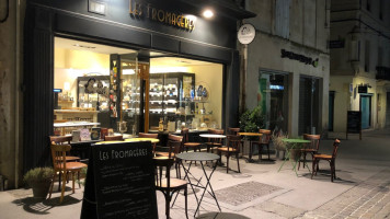 Les Fromageres Arles food