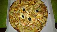 Sergio Pizza food