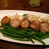 Village Tavern Boynton Beach food